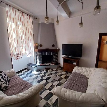 Casina Di Paolo E Maria Apartment Supino Ngoại thất bức ảnh